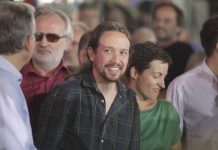 Podemos: Δε τρέχει τίποτα για τη βίλα (!) είπε στον Ιγκλέσιας το 68% του κόμματος Podemos