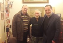 Επίσκεψη για ευχές και συζήτηση Λαφαζάνη-Στρατούλη στον Μανώλη Γλέζο μανώλη