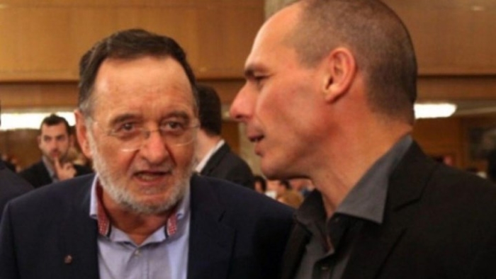 Ομολογία Βαρουφάκη: Πώς ραδιουργούσε να καρατομηθεί ο Λαφαζάνης από το υπουργείο του Ομολογία Βαρουφάκη: Πώς ραδιουργούσε να καρατομηθεί ο Λαφαζάνης από το υπουργείο του