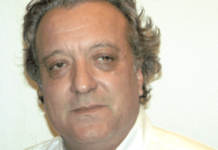 αυτοκτόνησε