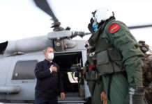 "Πολεμικές ιαχές" Ακάρ κατά Ρωσίας