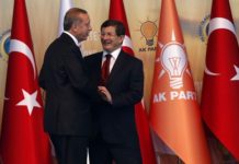 Προειδοποίηση Νταβούτογλου σε Ερντογάν