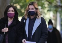 Κατονόμασε νέο θύμα σεξουαλικής κακοποίησης