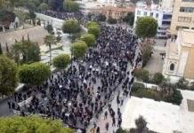 Λευκωσία: 10.000 στην πορεία