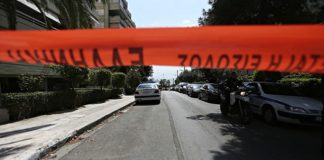 Σύλληψη μητέρας για τον θανάσιμο ξυλοδαρμό