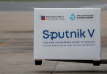 Bloomberg αποθεώνει Sputnik-V