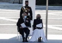 Δυο μέρες τώρα μας πρήξανε