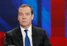 Σκληρότατη απάντηση N. Μεντβέντεφ