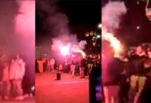 Ξεχύθηκαν και ξεφάντωναν στους δρόμους