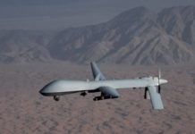 Χτίζει αεροπορική βάση οπλισμένων drones