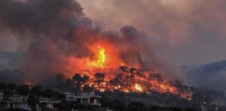 Για 4η μέρα εκτός ελέγχου η φωτιά