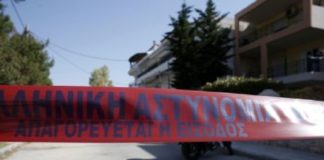 Νεκρή γυναίκα δίπλα στο μωρό της