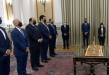 Το Μαξίμου επιχειρεί να διασκεδάσει το κυβερνητικό Βατερλό