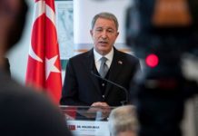 Αυξάνονται οι άνθρωποι στην Ελλάδα π