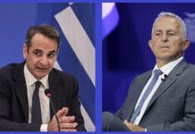 ένας πολιτικός χαμαιλέων