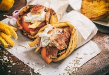 στα ύψη και τη τιμή στο σουβλάκι