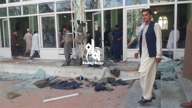 Εικόνες σοκ μετά την έκρηξη σε τζαμί
