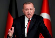 Ερντογάν απελαύνει δέκα πρέσβεις