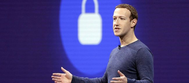 «Καταπέλτης» η πληροφοριοδότης του Facebook