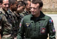 Αντιρώσικες μικρομέγαλες γελοιότητες Μακρόν