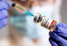 Μετά τρεις μήνες η τρίτη δόση-Ομολογία αβέβαιης διάρκειας-αποτελεσματικότητας των εμβολίων