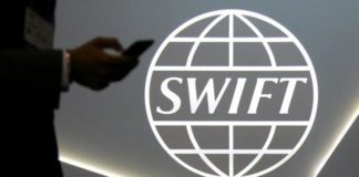 Μόσχα: «Επιβιώνουμε αν μας αποκλείσουν από SWIFT-Δημιουργήσαμε δικό μας σύστημα συναλλαγών»