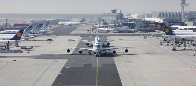 Ξεπουλάνε κοψοχρονιά ακόμα 23 αεροδρόμια σε ξένους-Οργή και από ΑΟΡΑ