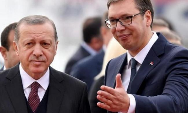 Υπογράφηκε αμυντική συμφωνία Σερβίας-Τουρκίας: Ερωτήματα στην Ελλάδα και αντιδράσεις στην Τουρκία