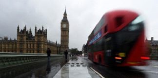 Βρετανία: Η Βουλή ξεκινάει έρευνα για καταγγελίες