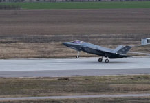 NATO: Χαρίζει(!)μαχητικά στο Κίεβο