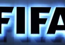 Εξετάζει αποχώρηση από FIFA