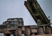 Ρωσικά ρουκετοβόλα BM-30 Smerch