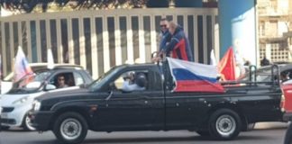 Τεράστια αυτοκινητοπορεία υπέρ Ρωσίας
