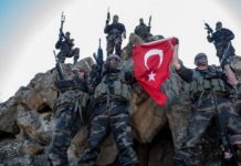καταδρομείς καταλαμβάνουν ελληνικό νησί