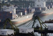 Κίνα: Κλειστά εργοστάσια, έμφραγμα στα λιμάνια, κίνδυνος ύφεσης έμφραγμα στα λιμάνια