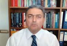 Ομολογία Βασιλακόπουλου για τα εμβόλια