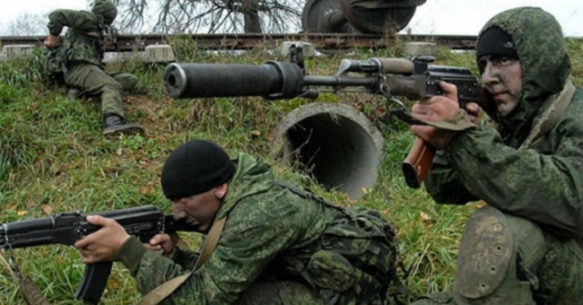 Ρώσοι Spetsnaz «ξετρυπώνουν» ουκρανικές ενέδρες