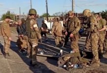 Ηγέτης του Ντονέτσκ-Δεν παραδόθηκαν οι υψηλόβαθμοι