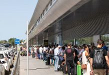 Ουρές ατελείωτες για ένα ταξί