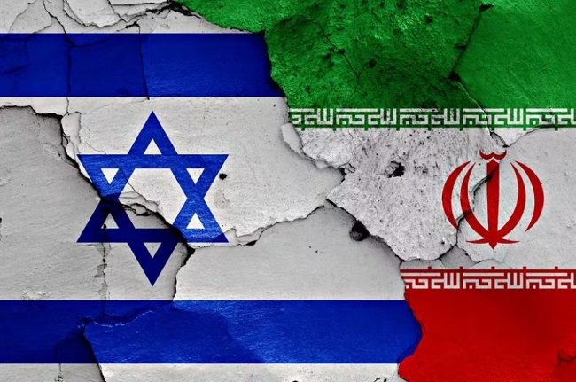 Το Ισραήλ απειλεί με επιθέσεις Ιράν