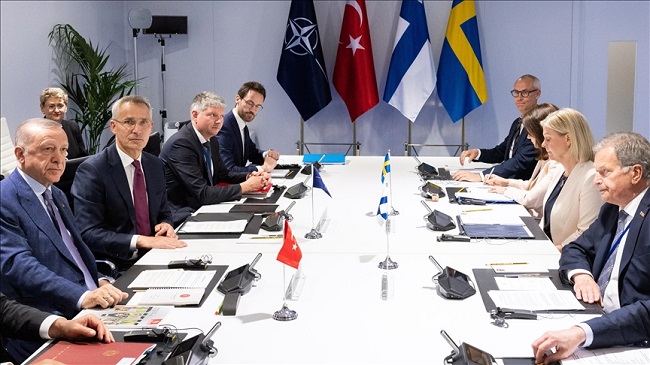 με Σουηδία-Φινλανδία για ένταξη στο ΝΑΤΟ