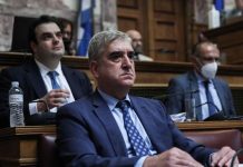 Η παραδοχή Κοντολέοντα ότι παρακολουθούσε