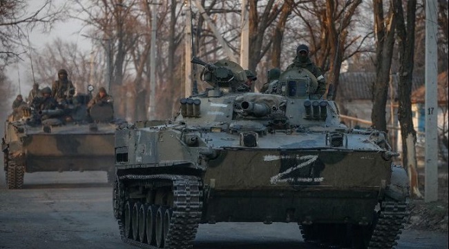 Ο ρωσικός στρατός «σφυροκοπά» το Χάρκοβο