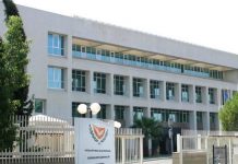 Κίνδυνος αναγνώρισης του ψευδοκράτους