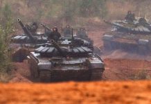 Μαζική επίθεση Ρώσων στην Ουκρανία