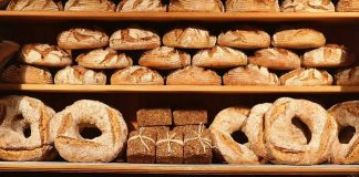 Στα 8€ το κιλό το ψωμί στη Γερμανία