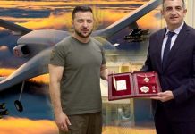 Ο Β.Ζελένσκι βραβεύει τους κατασκευαστές