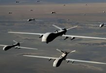 Σμήνος ρωσικών drones να “σκεπάζει” τον ουρανό Κιέβου