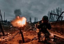 Ουκρανοί εγκατέλειψαν Krasnaya-Gora και Pidhodne υποχωρούν πέραν του κέντρου στο Μπάκχμουτ