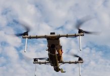 Ρωσικό τετρακόπτερο UAV αποδεκατίζει με χειροβομίδες ελεύθερης πτώσης τους Ουκρανούς